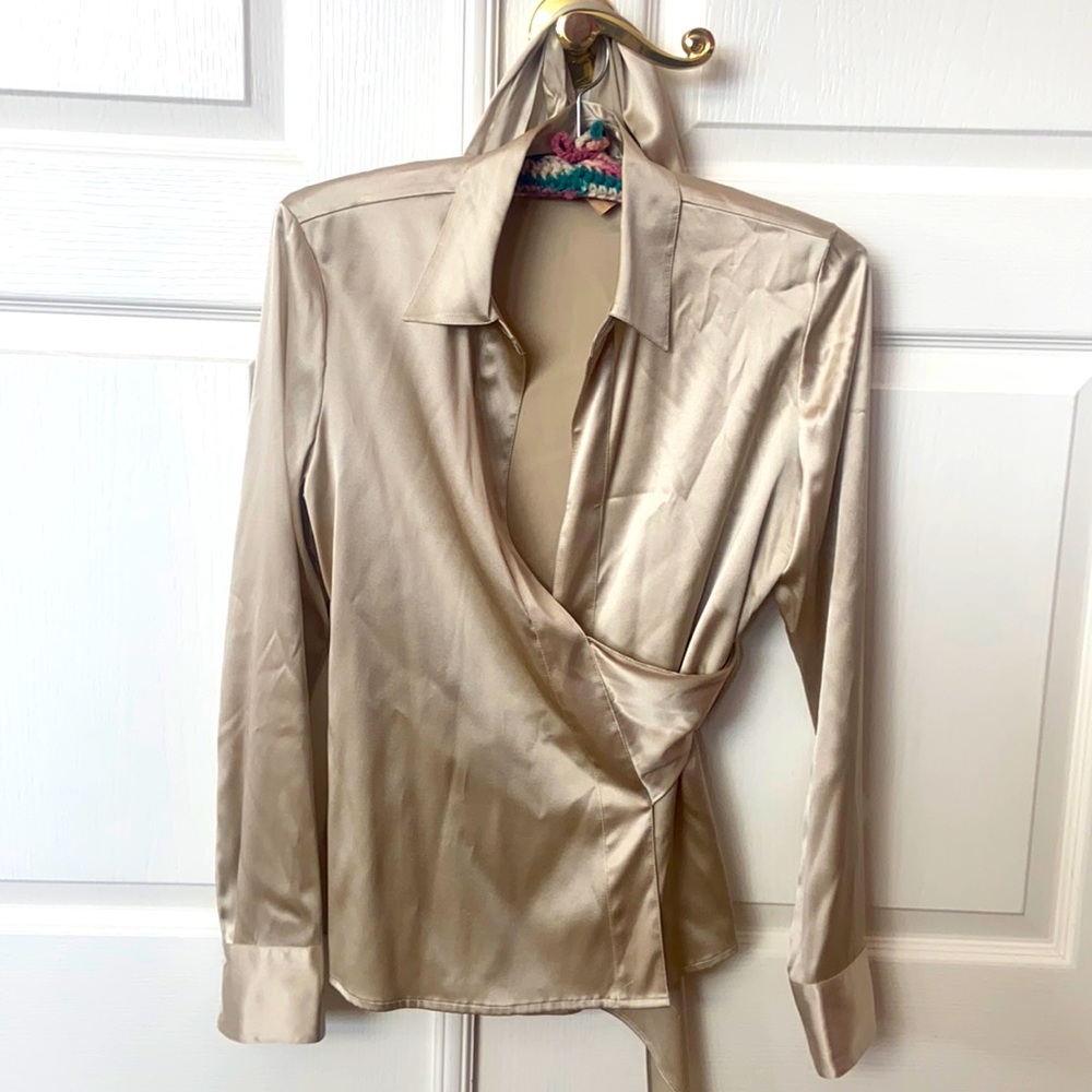Gorgeous dressy Ann Taylor satin wrap blouse